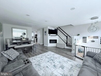 111 Frazer Dr, Purcellville, VA 20132 - photo 4