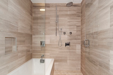 337 E 62nd St unit 2B, New York, NY 10065 - photo 6