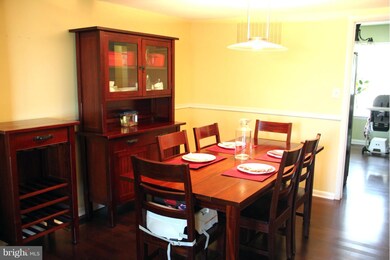 17 Castlehill Ct, Lutherville Timonium, MD 21093 - photo 7