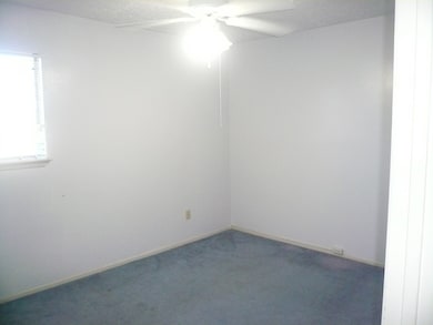 6425 S Briar Bayou Dr, Houston, TX 77072 - photo 7