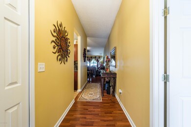 6045 Scenic Meadow Ln, Jacksonville, FL 32244 - photo 2