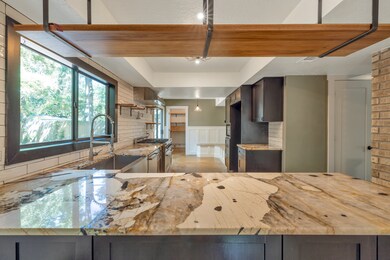 14 S Greenbud Ct, Spring, TX 77380 - photo 5