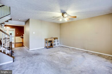 417 Woodhill Dr, Owings Mills, MD 21117 - photo 3