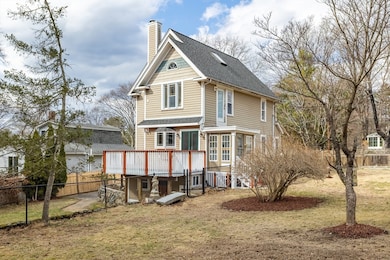 10 Lakeview Rd, Wayland, MA 01778 - photo 2