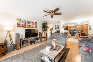 235 N Mill Rd unit 108B, Addison, IL 60101 - photo 5