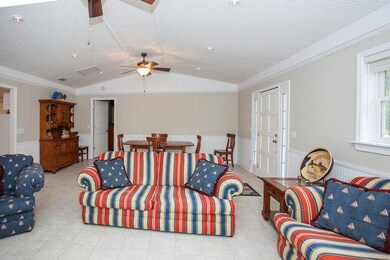 wood raised ceilin