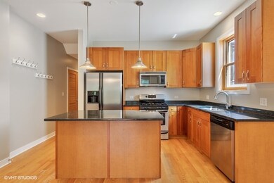 1019 N Honore St unit 2, Chicago, IL 60622 - photo 3