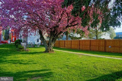 223 E Main Ave, Myerstown, PA 17067 - photo 2