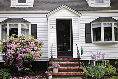 10 Pleasant St, Saugus, MA 01906 - photo 3