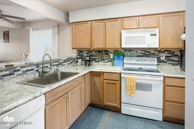 10-Kitchen_SJD_1028