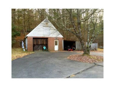 770 Pound Hill Rd, North Smithfield, RI 02896 - photo 2