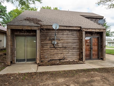 2222 W 7th St, Prague, OK 74864 - photo 3