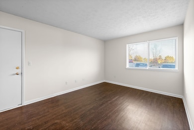 225 Clara Dr unit 2B, Pembroke, KY 42266 - photo 5