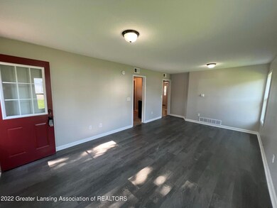 3416 Burchfield Dr, Lansing, MI 48910 - photo 4