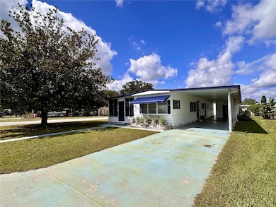 37925 Date Palm Dr, Zephyrhills, FL 33542 - photo 3