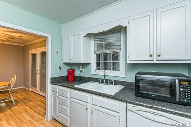 4915 Kellywood Cir, Glen Allen, VA 23060 - photo 6