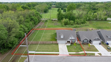 PROPERTY LINES/ DOUBLE CORNER LOT WITH GREENBELT
