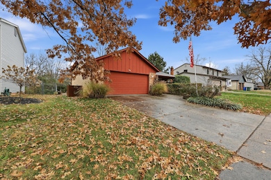 5670 Oliver St, Columbus, OH 43231 - photo 2