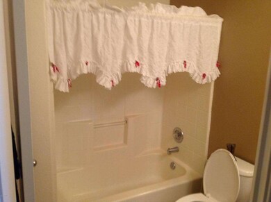 2ND BATHROOM