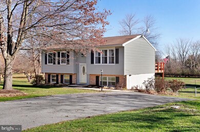 13022 Locust Level Rd, Greencastle, PA 17225 - photo 4