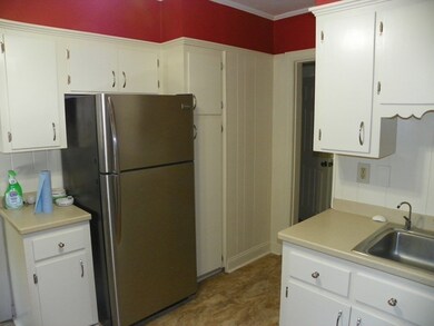 104 Warren St, Fitchburg, MA 01420 - photo 7