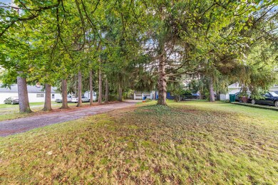 04-411 W Dunlap St -WindowStill-Rea