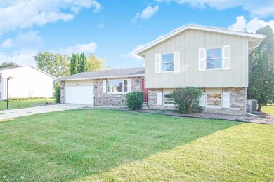 9910 Tyler St, Crown Point, IN 46307 - photo 3