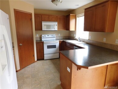 240 Parkside Loop, Chehalis, WA 98532 - photo 5