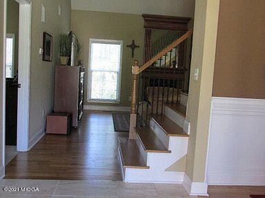 4002 Justin Way Hall