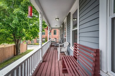 9 Poplar St, Amesbury, MA 01913 - photo 2