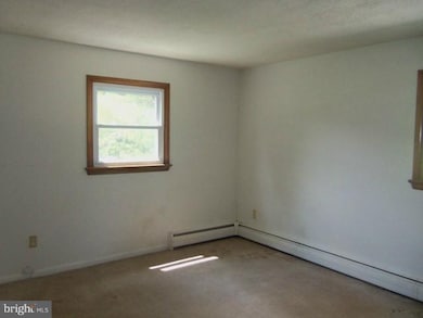 2410 Haight Ave, Sykesville, MD 21784 - photo 3