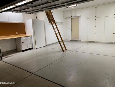 Garage 1