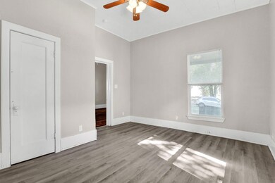 1218 W Main St, Denison, TX 75020 - photo 7