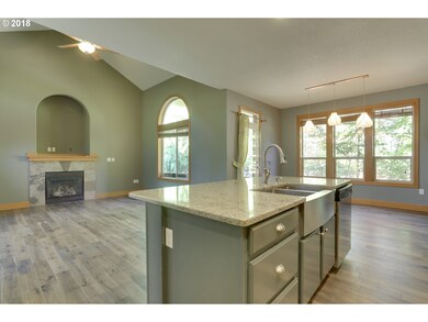 712 SE Anderson Ln, Gresham, OR 97080 - photo 3