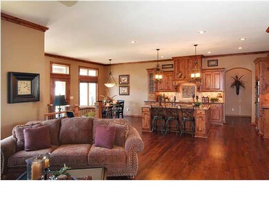 FORMAL DINING SPACE