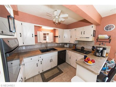 All appliances stay! Kitchen leads out to back dec