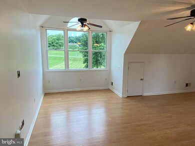 14480 Woodstar Ct, Leesburg, VA 20176 - photo 4