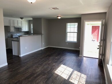 7607 Dyer St, Houston, TX 77088 - photo 2