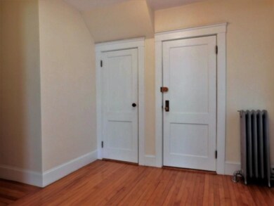 76 Wenham St unit 2, Jamaica Plain, MA 02130 - photo 4