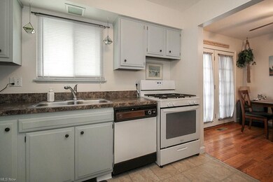 787 Alameda Ave, Sheffield Lake, OH 44054 - photo 2