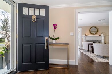 10 Winthrop Rd, Wellesley, MA 02482 - photo 3