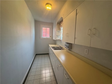 267 Sherman Ave, Vandergrift, PA 15690 - photo 7