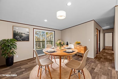 1526 Redbud Dr, Newport, TN 37821 - photo 6