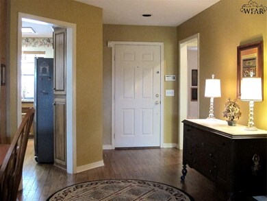 1503 Carol Ln, Wichita Falls, TX 76302 - photo 4