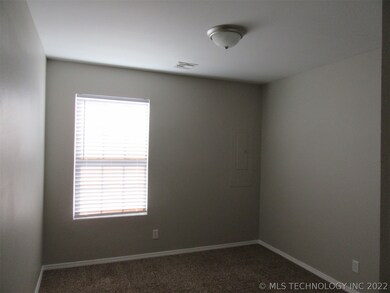 unlisted-address, Broken Arrow, OK 74014 - photo 5