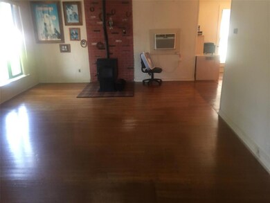 309 E Oak St, Weatherford, TX 76086 - photo 7