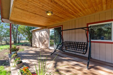 140 Daryl Porch