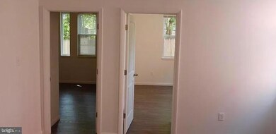 1530 N 17th St unit 3R, Philadelphia, PA 19121 - photo 4