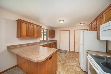 Large breakfast bar