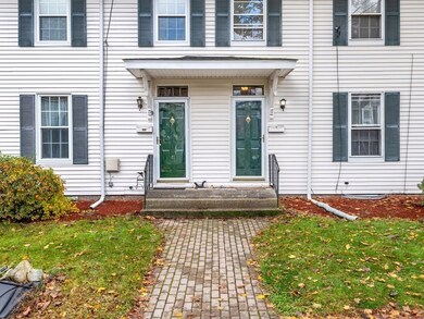 17 Sampson St unit 17, South Grafton, MA 01560 - photo 2